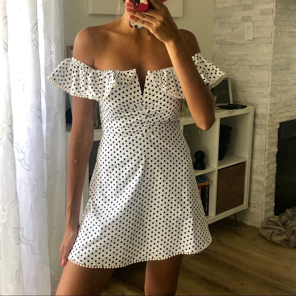 MAJORELLE Asher Dress in White Polka dot - Picture 3 of 6